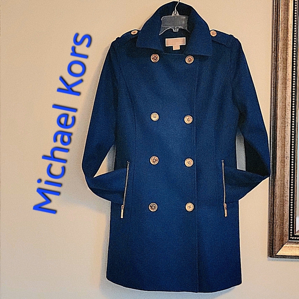 Michael Kors Beautiful Classy Double-Breasted Royal Blue Wool Fitted Peacoat. 4